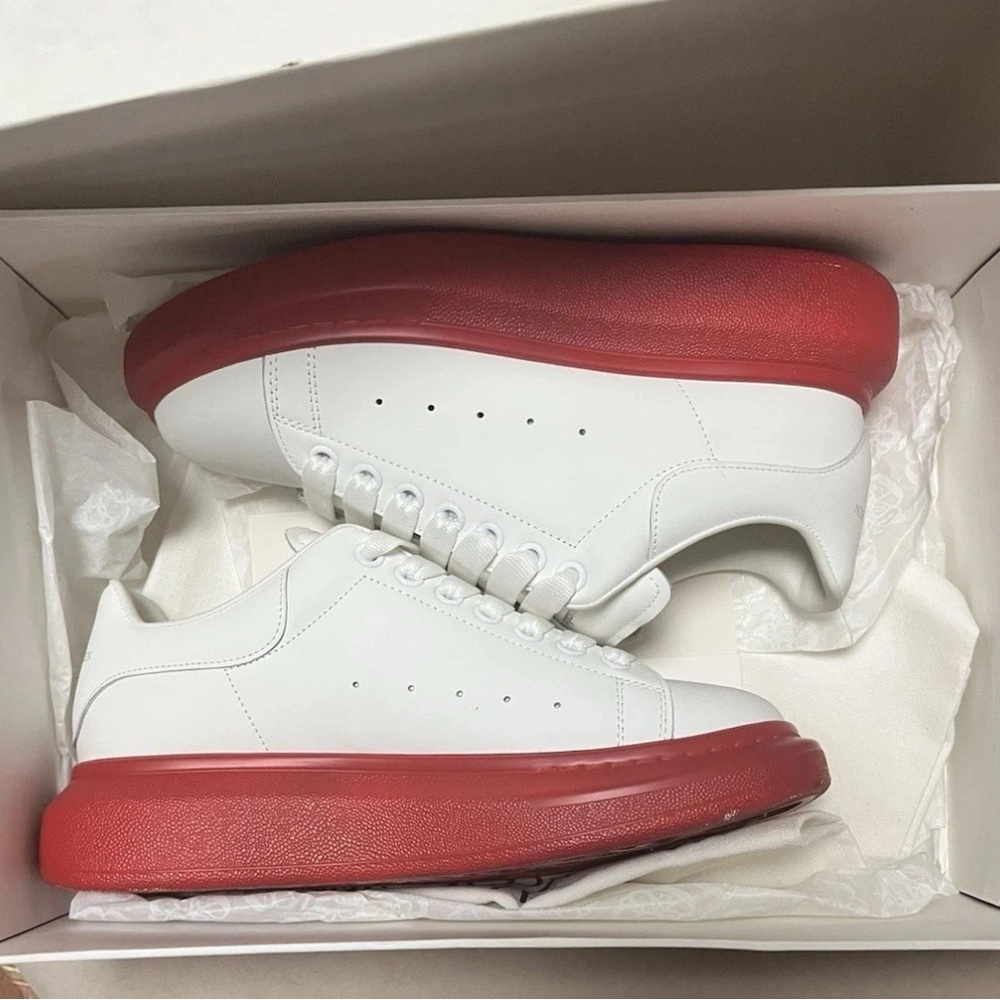 AUTHENTIC Alexander McQueen Oversized Sneaker 'White